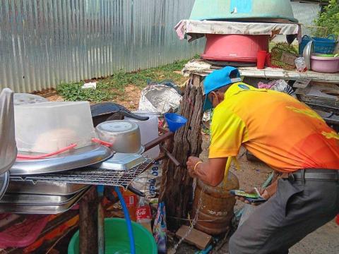 สมาชิกอาสาสมัครท้องถิ่นรักษ์โลก ร่วมกันทำกิจกรรม ฺBig cleaning day ในเขตตำบลโคกสะอาด