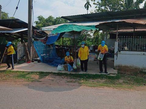 สมาชิกอาสาสมัครท้องถิ่นรักษ์โลก ร่วมกันทำกิจกรรม ฺBig cleaning day ในเขตตำบลโคกสะอาด