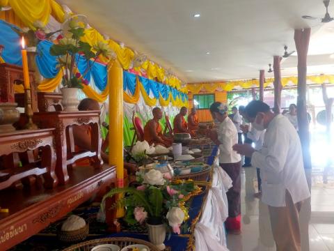 พิธีทำบุญและฟังเทศน์บทพระธรรมเทศนาเฉลิมพระธรรมบารมีใน "อุภินนมัตถจรกถา" เฉลิมพระธรรมบารมีสมเด็จพระนางเจ้าสิริกิติ์ พระบรมราชินีนาถ พระบรมราชชนนีพันปีหลวง