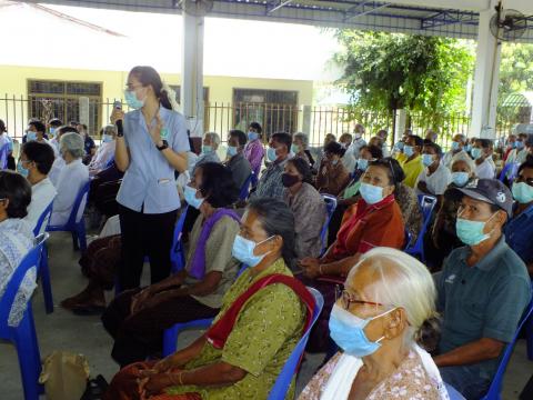 โครงการฝึกอบรมและส่งเสริมผู้สูงวัยใส่ใจสุขภาพ